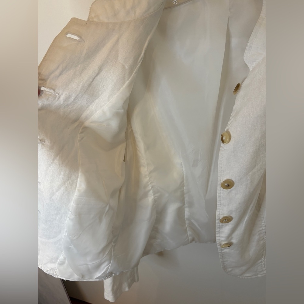 Linen Embroidered White Button-Up Jacket - Picture 3 of 8